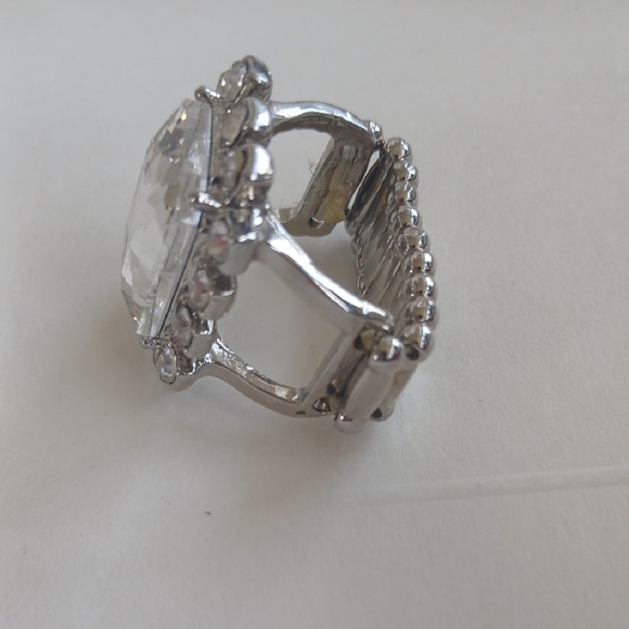 Paparazzi Silver Radiant Crystal Strech Ring - Picture 3 of 10